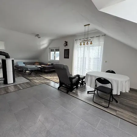 Wunderschoene Und Helle Apartment *
