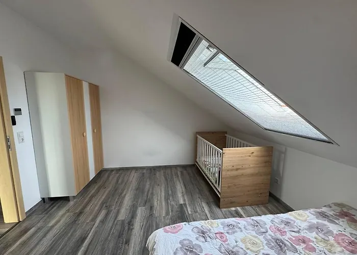 Wunderschoene Und Helle Apartman