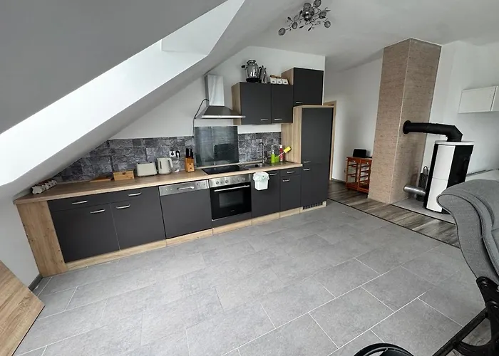 Wunderschoene Und Helle *