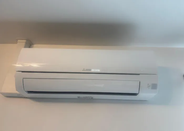 Wunderschoene Und Helle