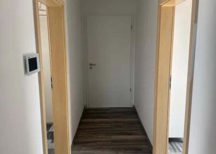 Wunderschoene Und Helle *